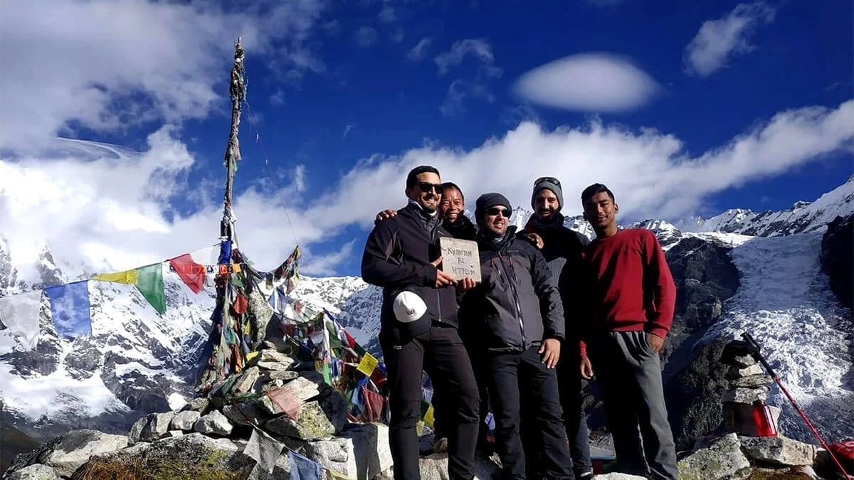 Banner for the Langtang Trek Distance