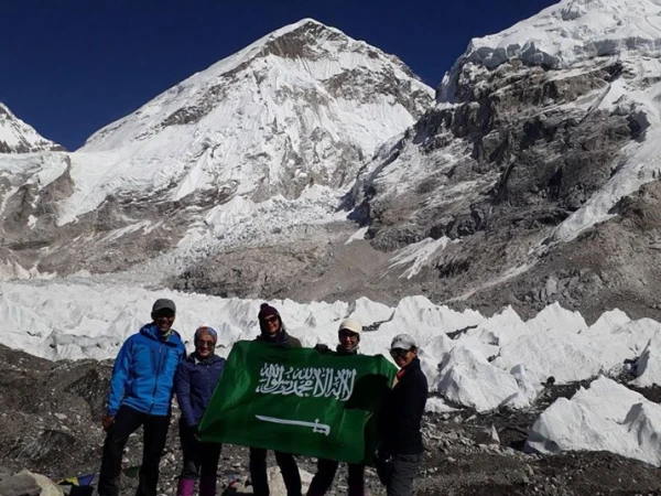 Alkhamis nouf abdulmohsen m ms, almashharawi man jamal a ms, alhudaib reem abdulrahman m ms and alsubhia fatema suliman a ms from saudi arebia.