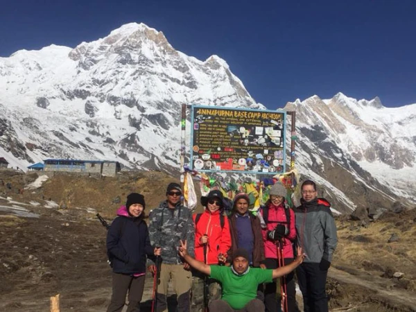 Wanida ms, supannee ms, suchoda ms and saay mr from thailand.