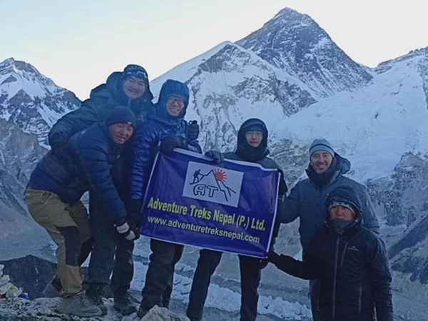 Everest Base Camp To Chola
