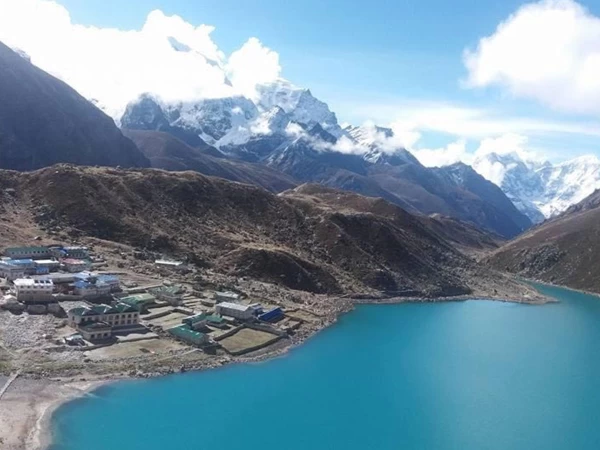 Gokyo Lake