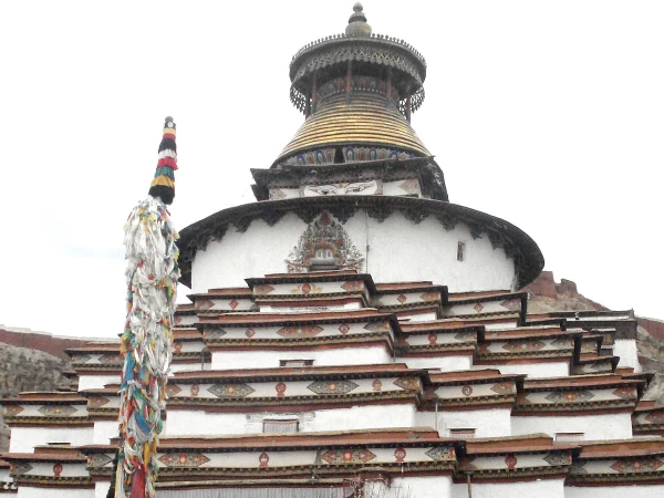 Kumbum Monastery Gyatse 1