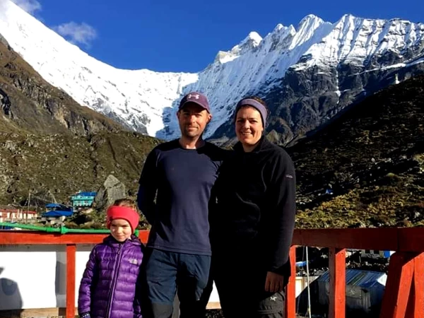Ryan, Emily And Bella Langtang Kyanjing Gompa